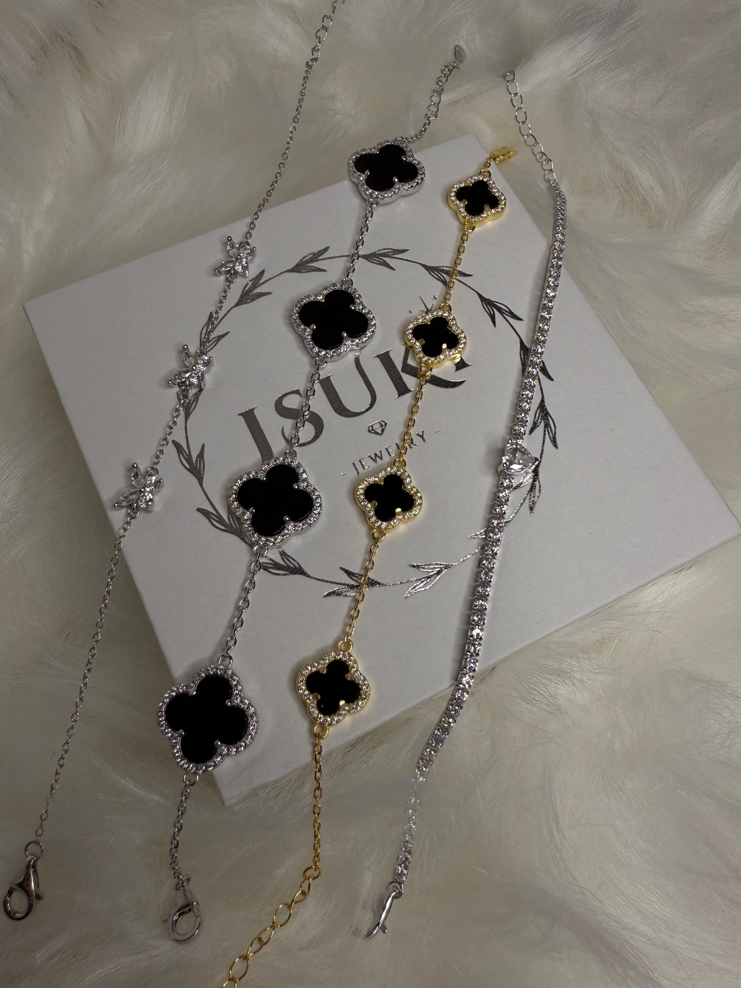 Bracelets - JSUKI