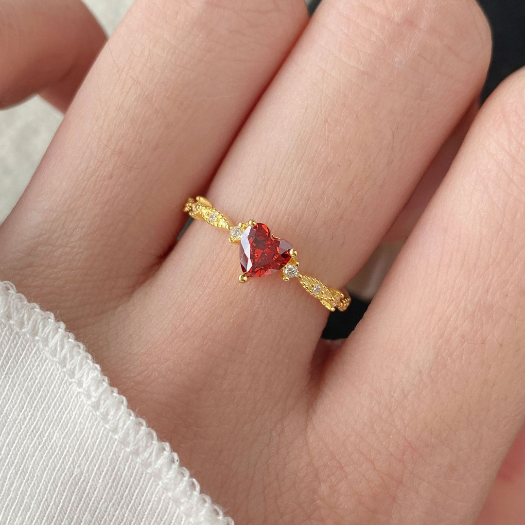 HEART OF GOLD ADJUSTABLE RING