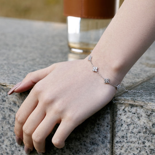 MINI CLOVER BRACELET