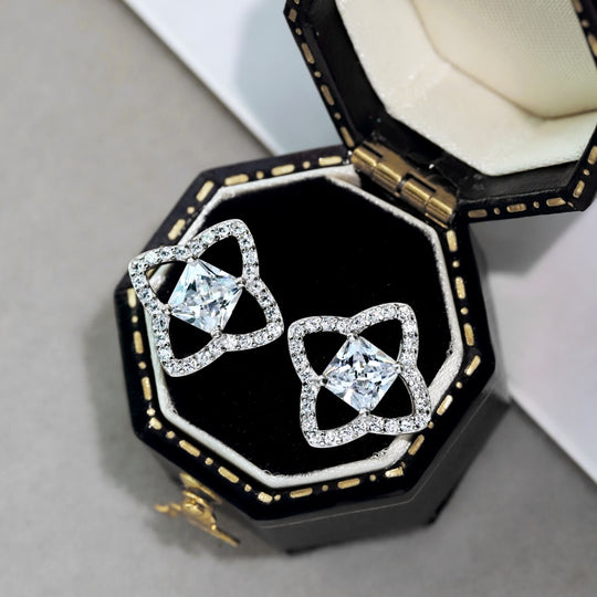 STAR-CROSSED EARRINGS