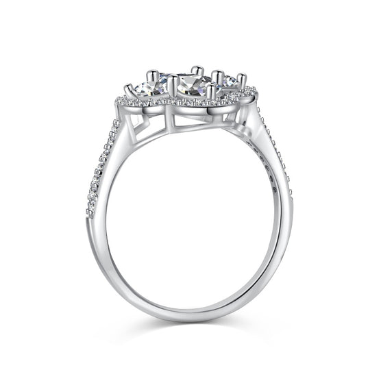 LUCKY CLOVER RING