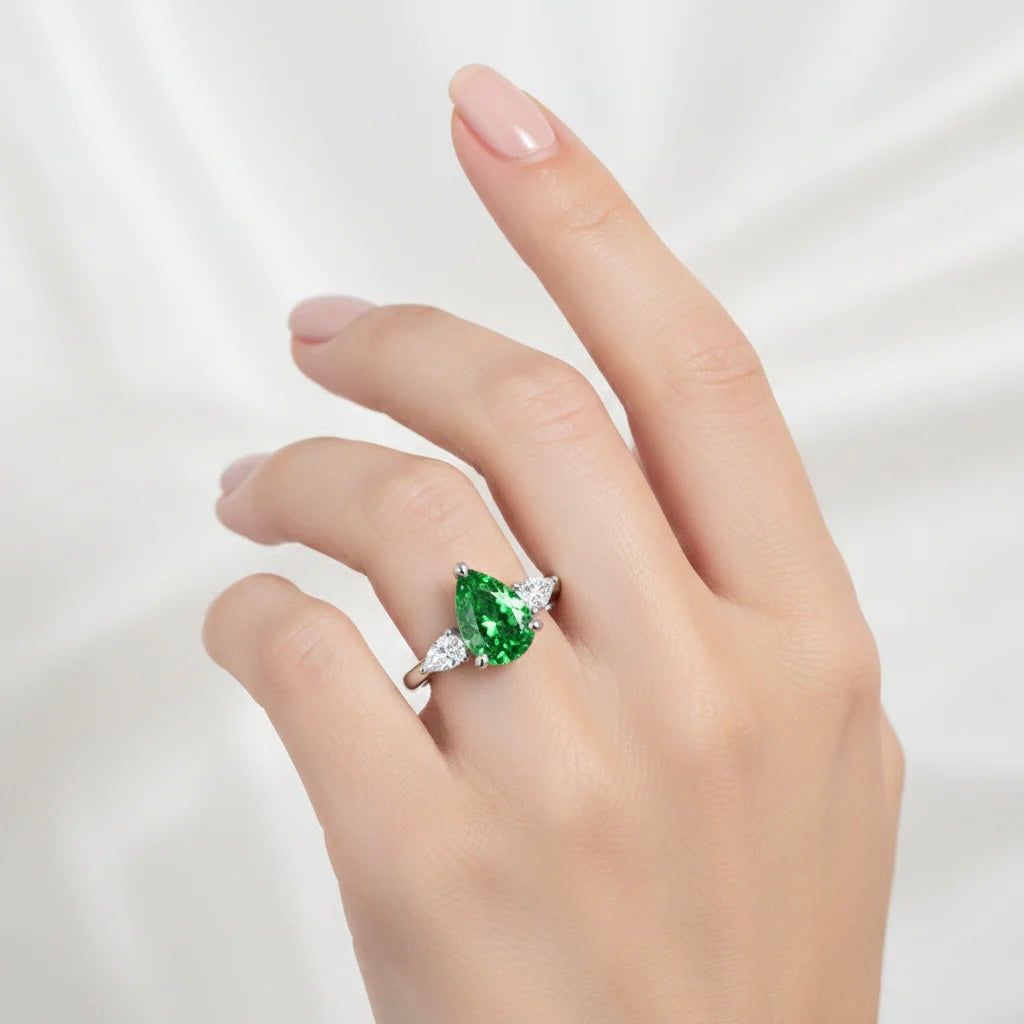 EMERALD KINGDOM RING