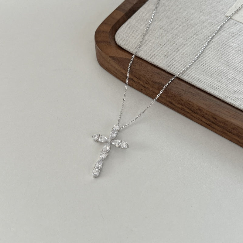 MOONLIGHT CROSS NECKLACE – JSUKI