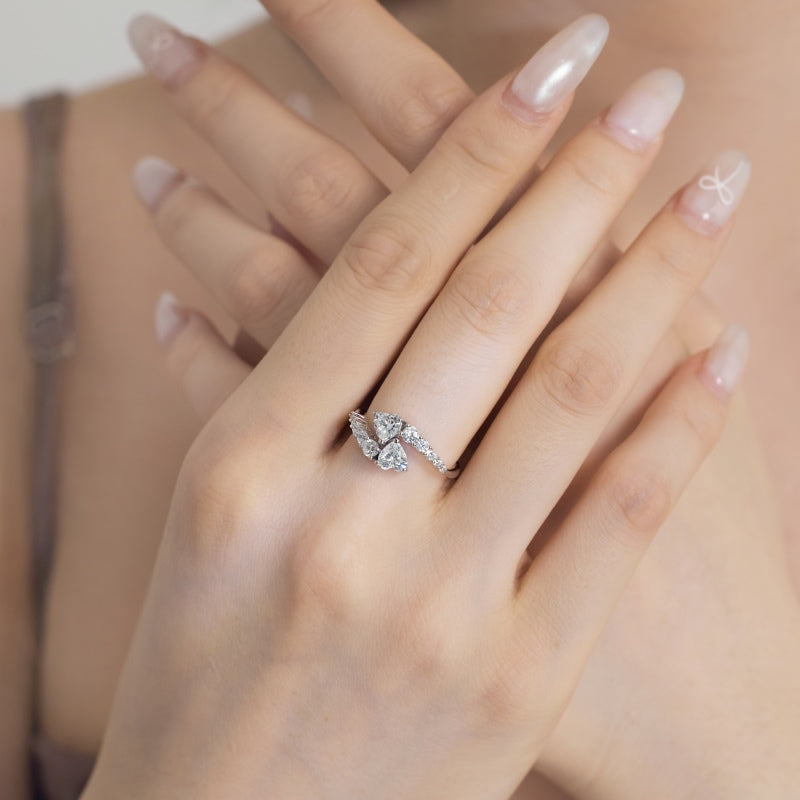 HUG ME RING