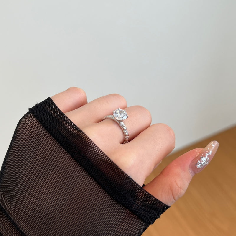ETERNAL WINTER RING