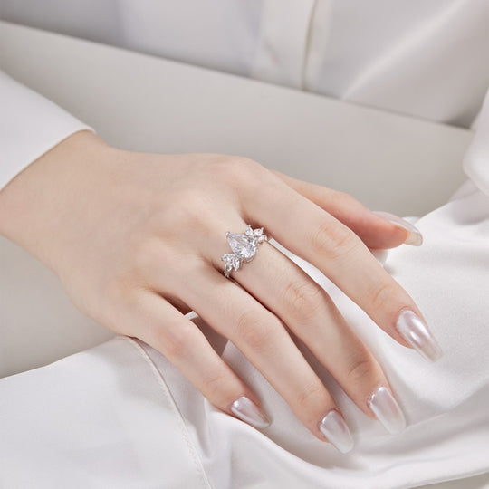 VELOURA RING