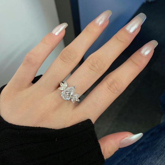 VELOURA RING