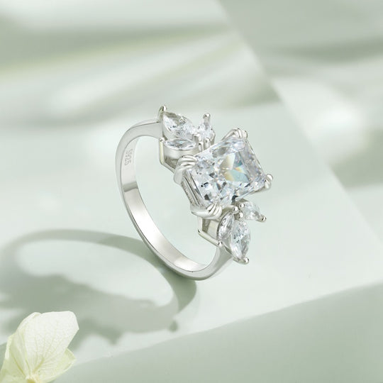 FROSTBITE RING