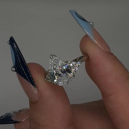 TWILIGHT TEARDROP RING