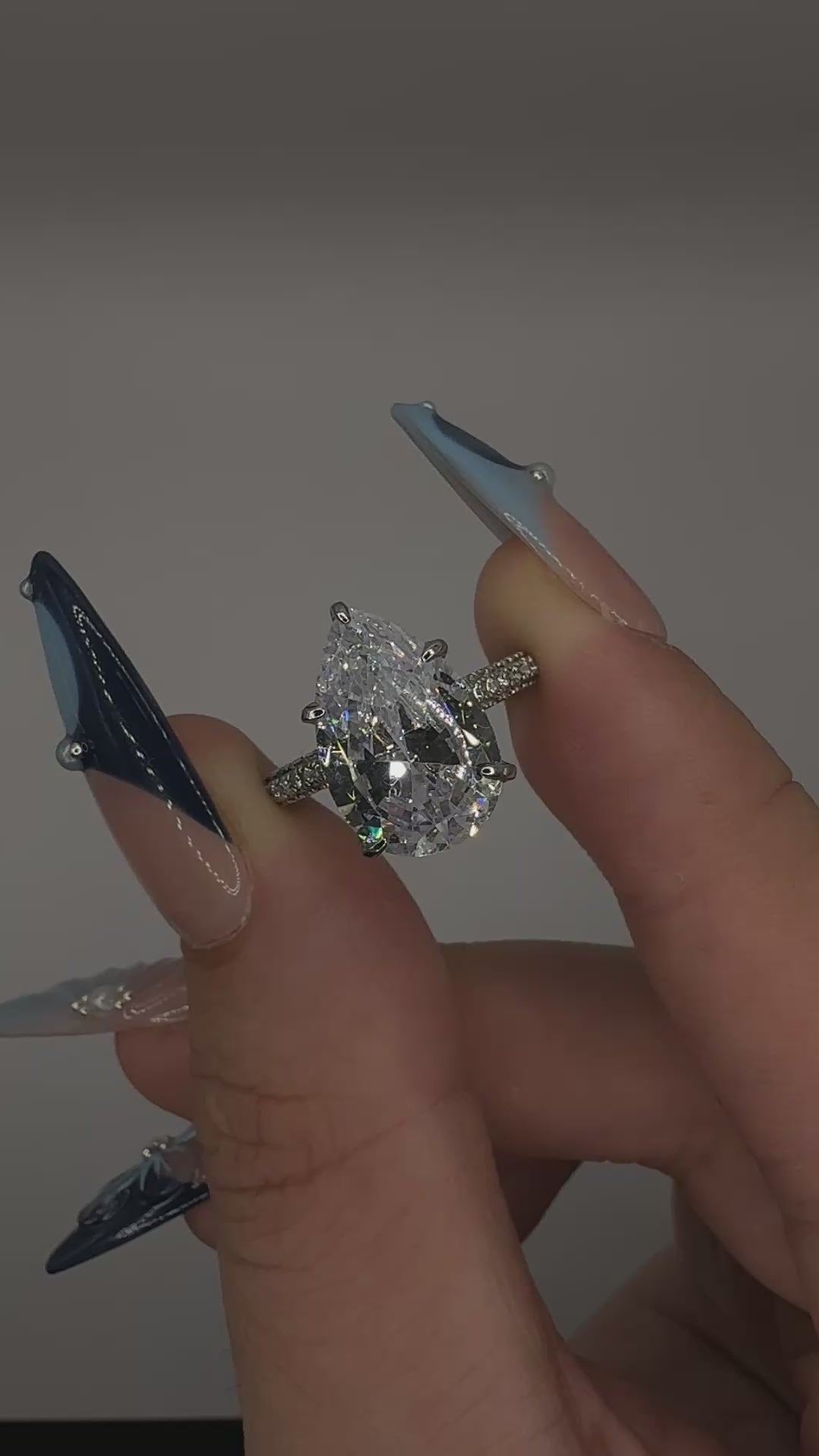 GLACIAL PEAR RING